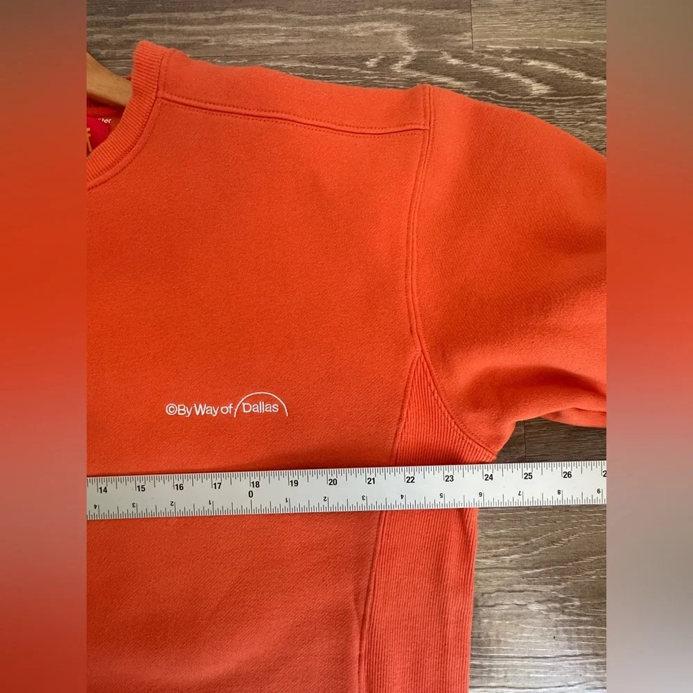 By way of Dallas skyline crewneck pullover sweatshirt‎ Size Large